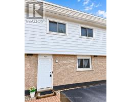 427 MOODIE DRIVE, Ottawa, Ontario