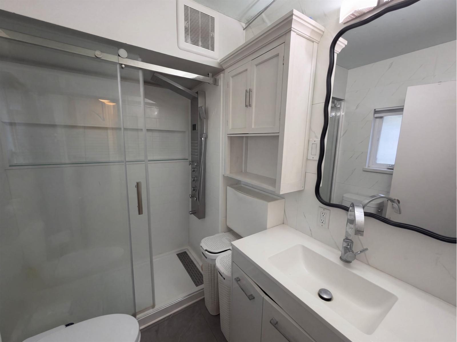 15582 Victoria Avenue, White Rock, British Columbia  V4B 1H7 - Photo 8 - R3173677