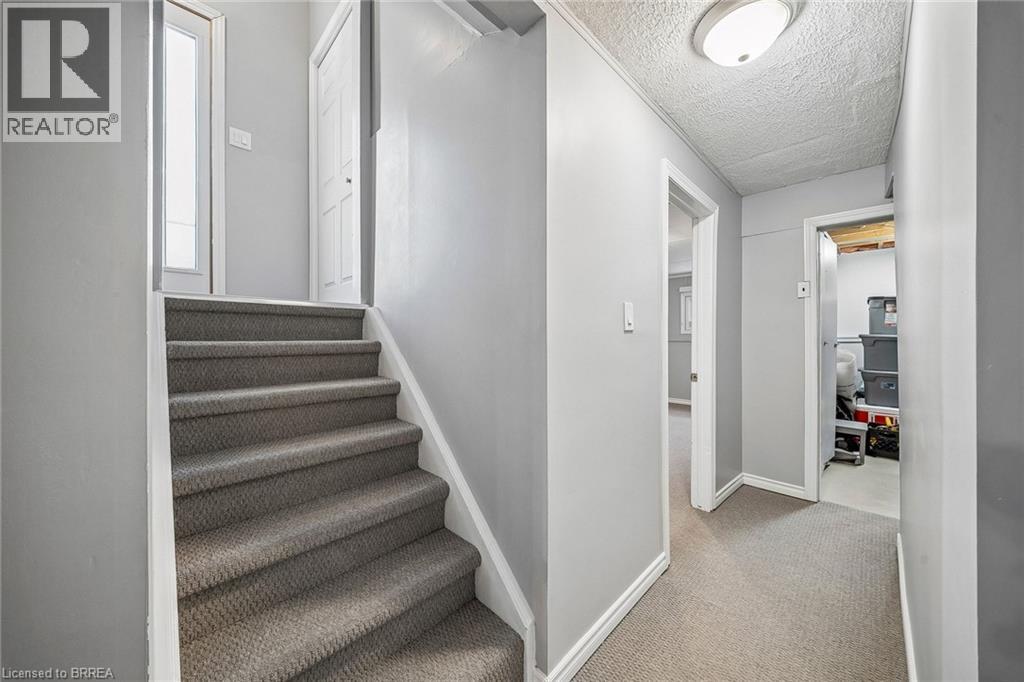 6 Deerfield Parkway, Thorold, Ontario  L2V 4B4 - Photo 21 - 40868639