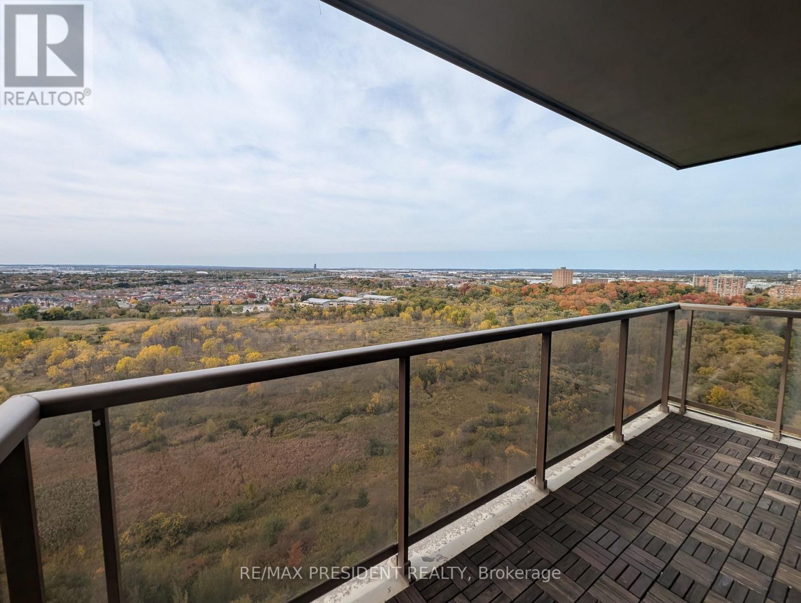 2026 - 700 Humberwood Boulevard N, Toronto, Ontario  M9W 7J4 - Photo 12 - W14030682