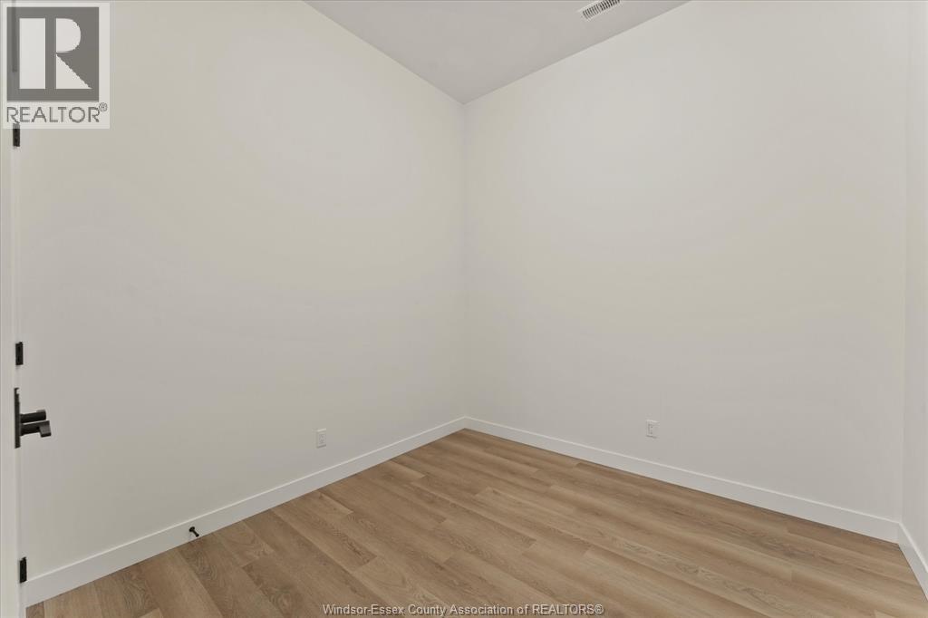 2275 Wellesley Avenue Unit# 4, Windsor, Ontario  N8W 2G1 - Photo 14 - 26024644