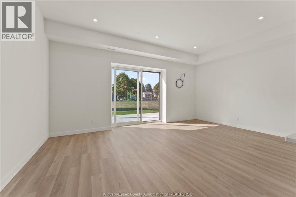 2275 Wellesley Avenue Unit# 4, Windsor, Ontario  N8W 2G1 - Photo 23 - 26024644