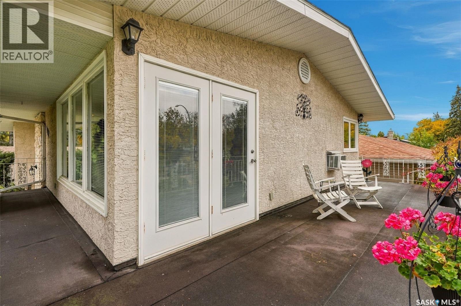 4002 Elphinstone Street, Regina, Saskatchewan  S4S 3K9 - Photo 28 - SK050990