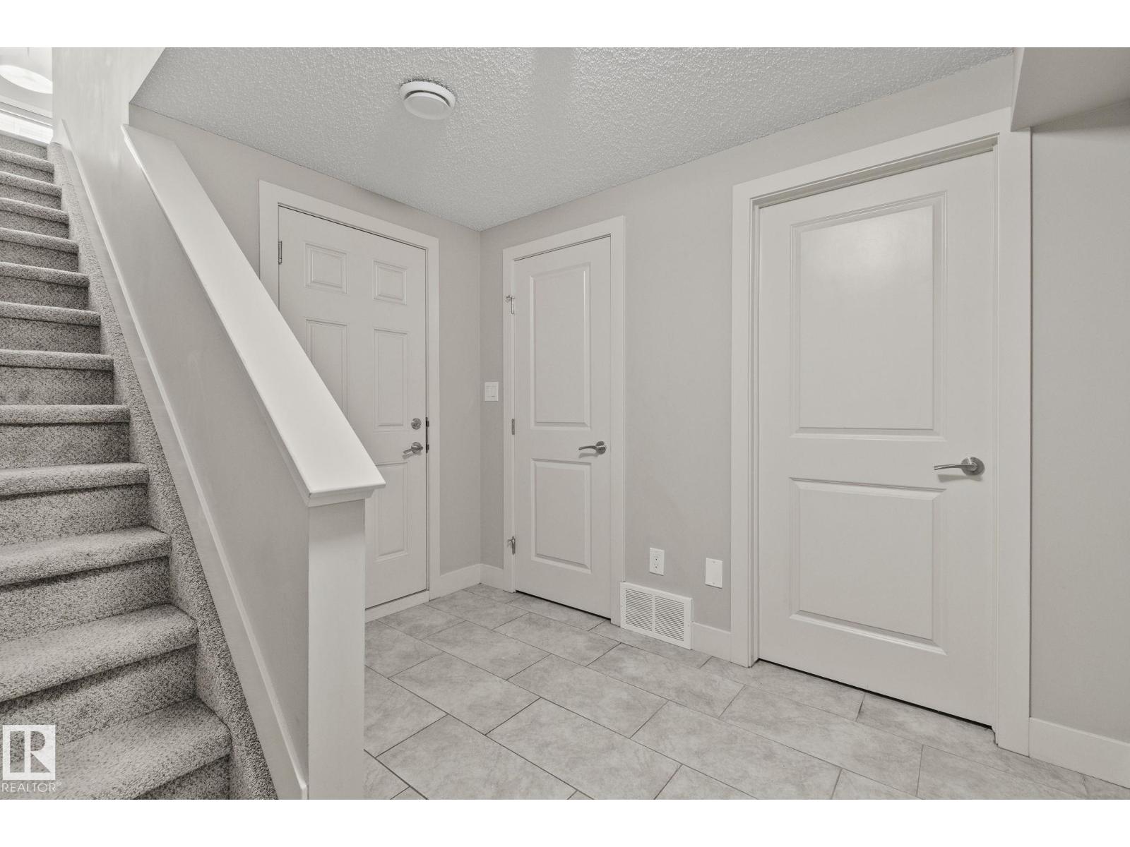 #21 2922 Maple Wy Nw, Edmonton, Alberta  T6T 1A5 - Photo 35 - E4512270
