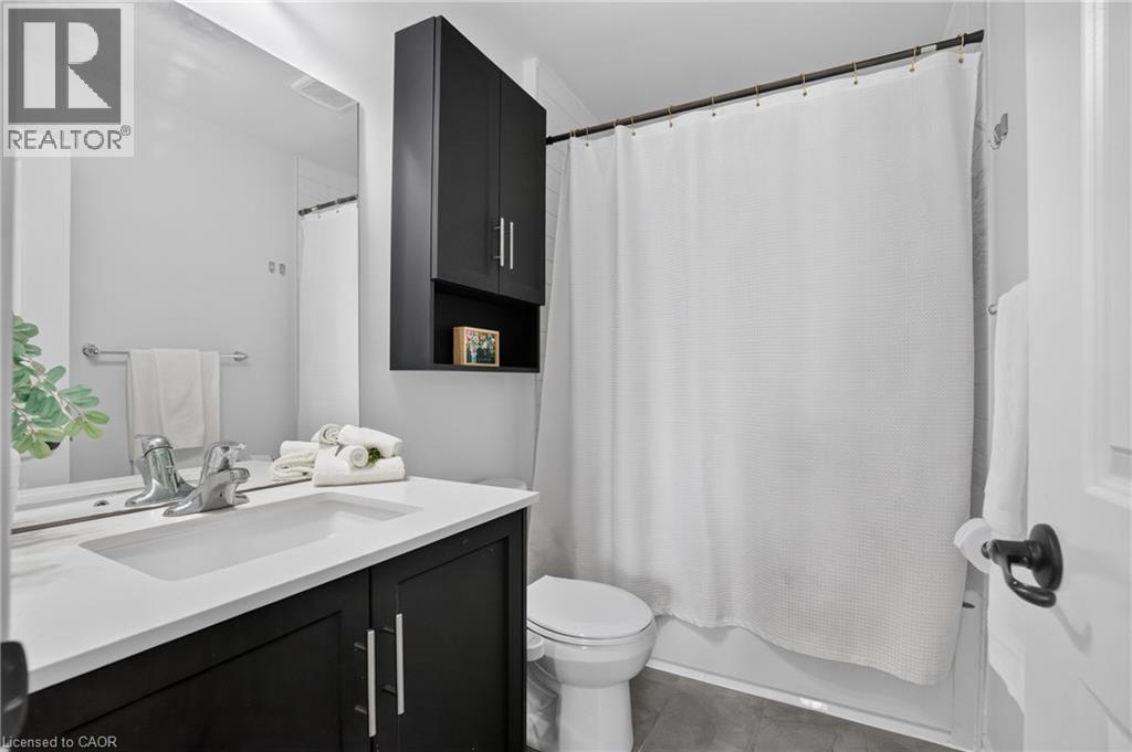 124 Compass Trail Unit# 49, Cambridge, Ontario  N3E 0E3 - Photo 32 - 40866991