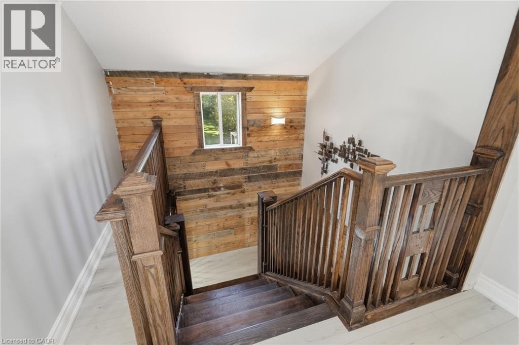 346 Hawkridge Avenue, Hamilton, Ontario  L9C 3L4 - Photo 26 - 40868143