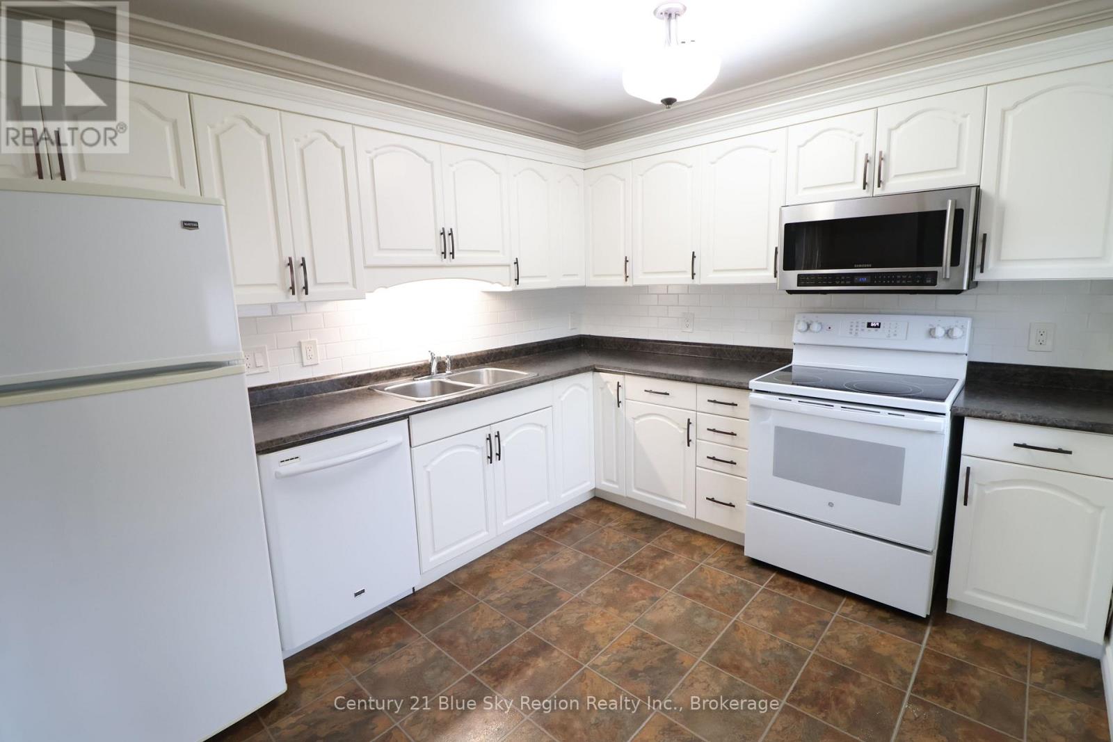 107 Strathcona Drive, North Bay, Ontario  P1A 2N5 - Photo 9 - X14031540