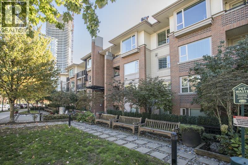 313 4728 Dawson Street, Burnaby, British Columbia  V5C 0A9 - Photo 2 - R3175153