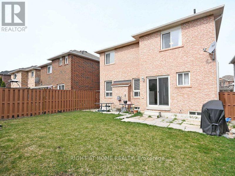 Upper - 33 Schooner Drive, Brampton, Ontario  L7A 3H3 - Photo 24 - W13642726