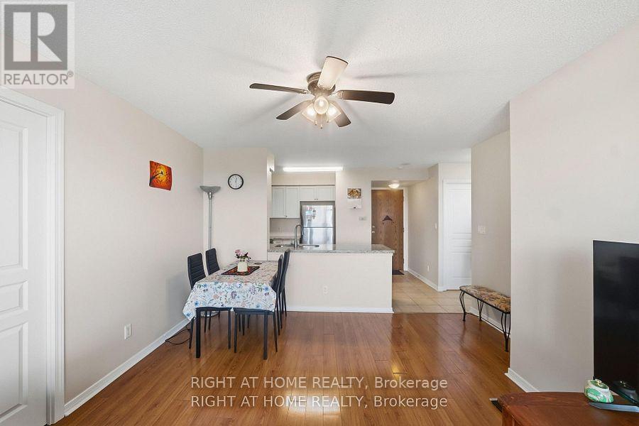 607 - 4879 Kimbermount Avenue, Mississauga, Ontario  L5B 0H8 - Photo 5 - W13674442