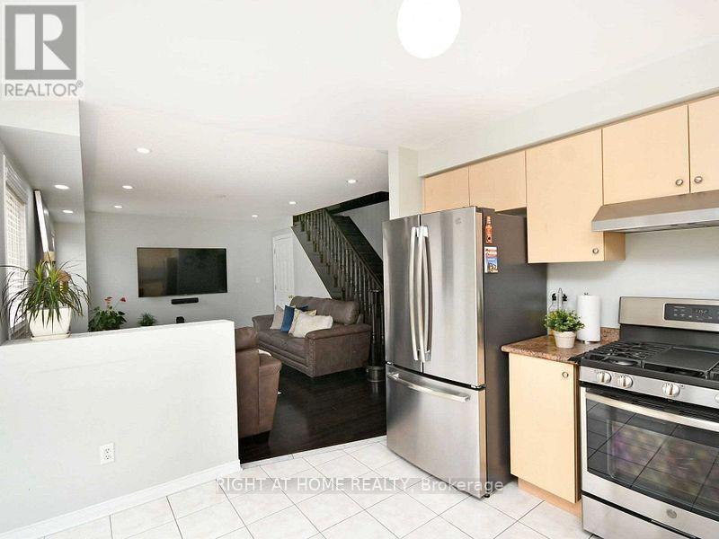 Upper - 33 Schooner Drive, Brampton, Ontario  L7A 3H3 - Photo 14 - W13642726