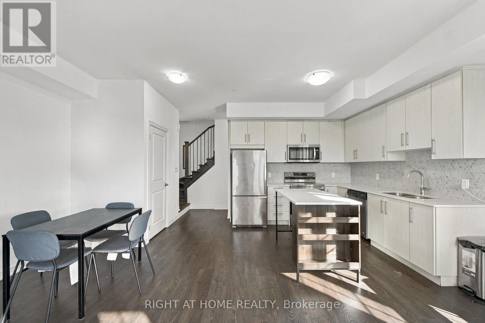 28 - 2199 Lillykin Street, Oakville, Ontario  L6H 0X6 - Photo 13 - W13846458