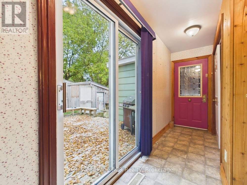 418 Goderich Street, Saugeen Shores, Ontario  N0H 2C0 - Photo 5 - X14031490