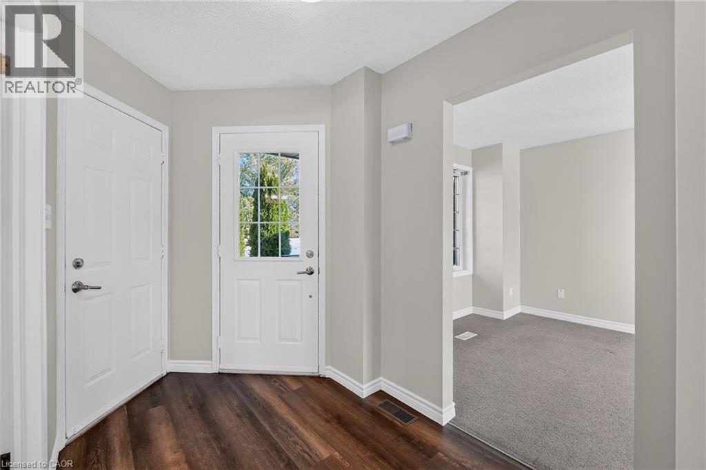 4996 Greenlane Road, Beamsville, Ontario  L3J 0C1 - Photo 4 - 40870751
