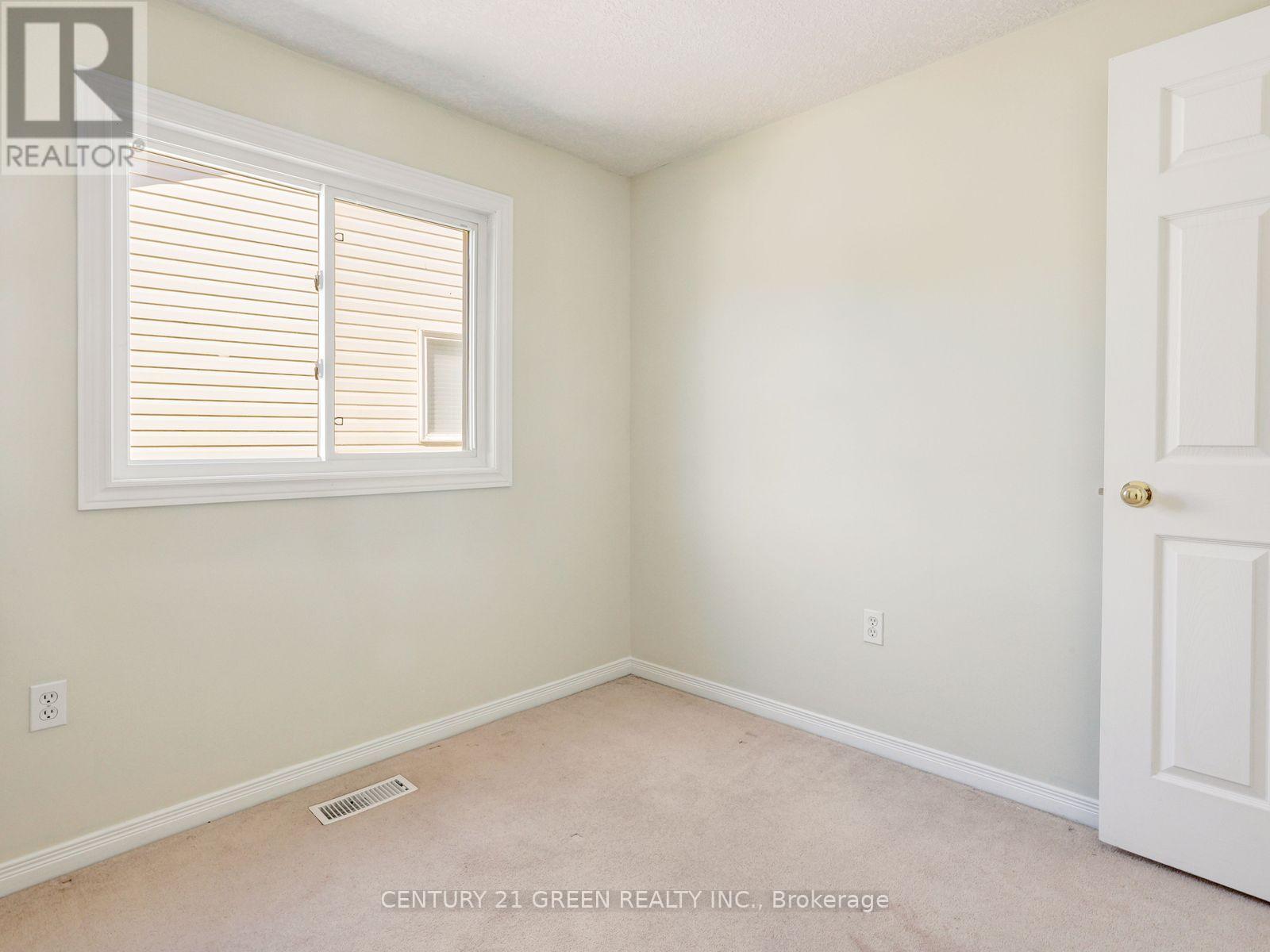 469 Activa Avenue, Kitchener, Ontario  N2E 4B9 - Photo 40 - X14028822