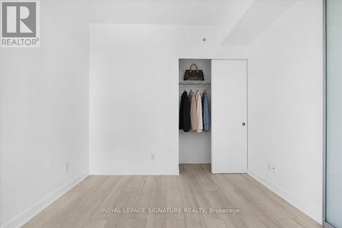 1805 - 161 Roehampton Avenue, Toronto, Ontario  M4P 0C8 - Photo 16 - C14031508