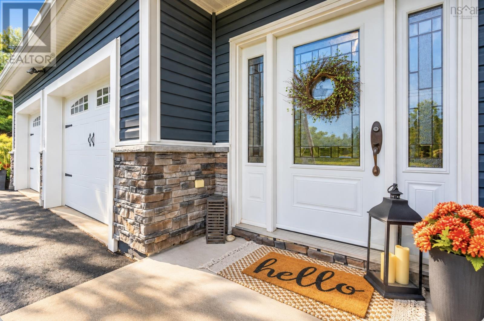 1563 Sarah Drive, Coldbrook, Nova Scotia  B4R 1A1 - Photo 2 - 202625732