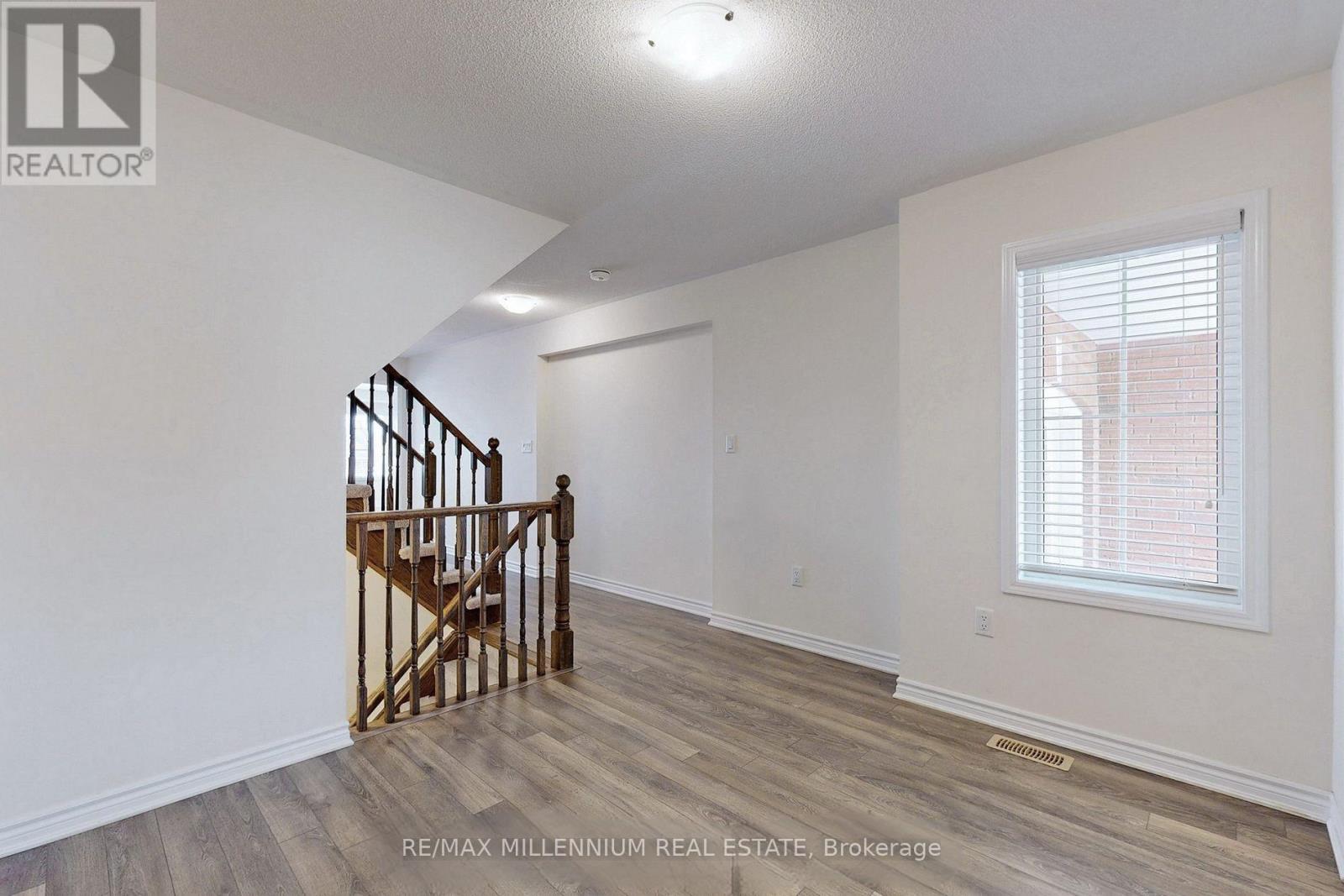 1017 Cameo Street, Pickering, Ontario  L1X 0G3 - Photo 11 - E14031642