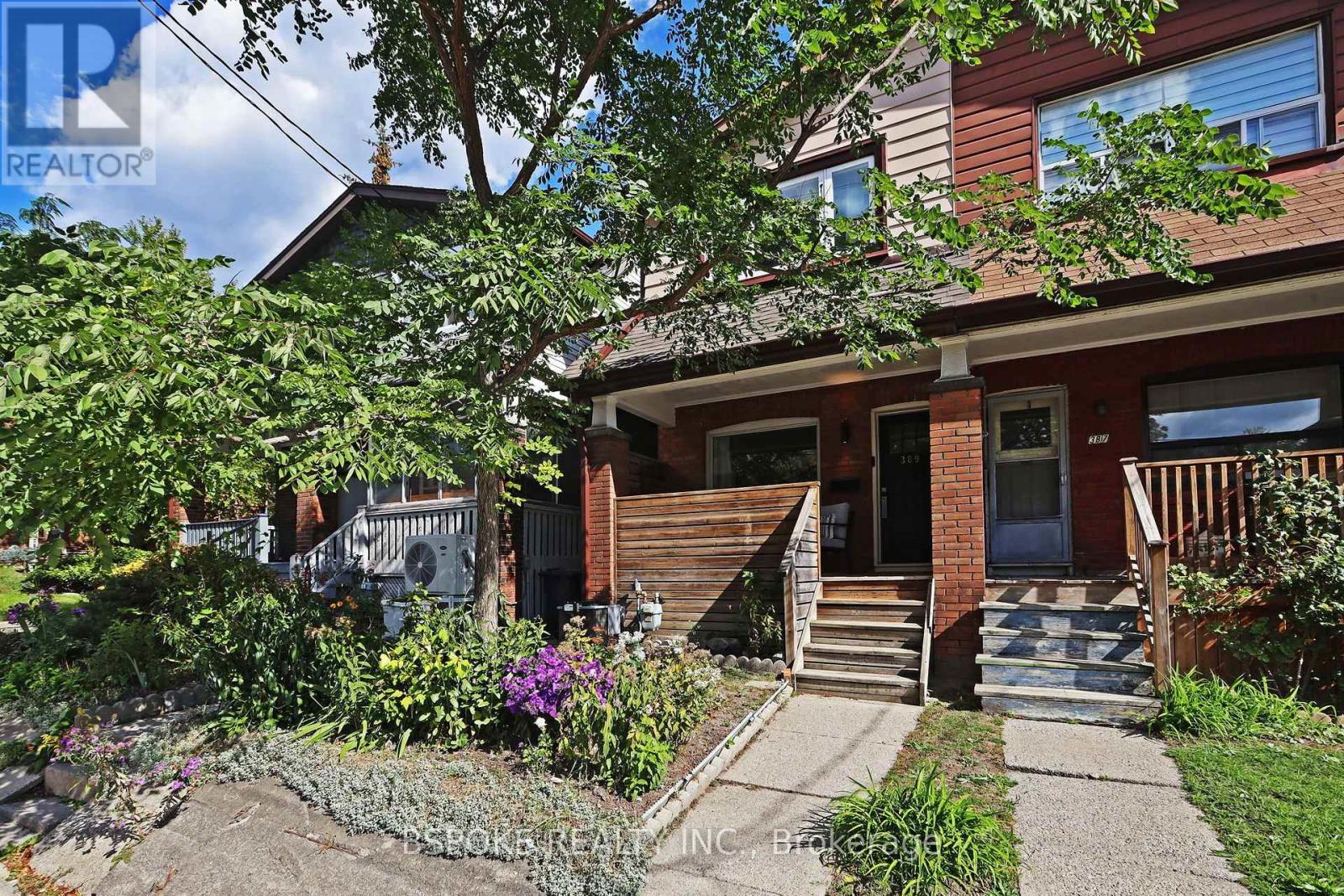 389 Coxwell Avenue, Toronto, Ontario  M4L 3B8 - Photo 3 - E14020486