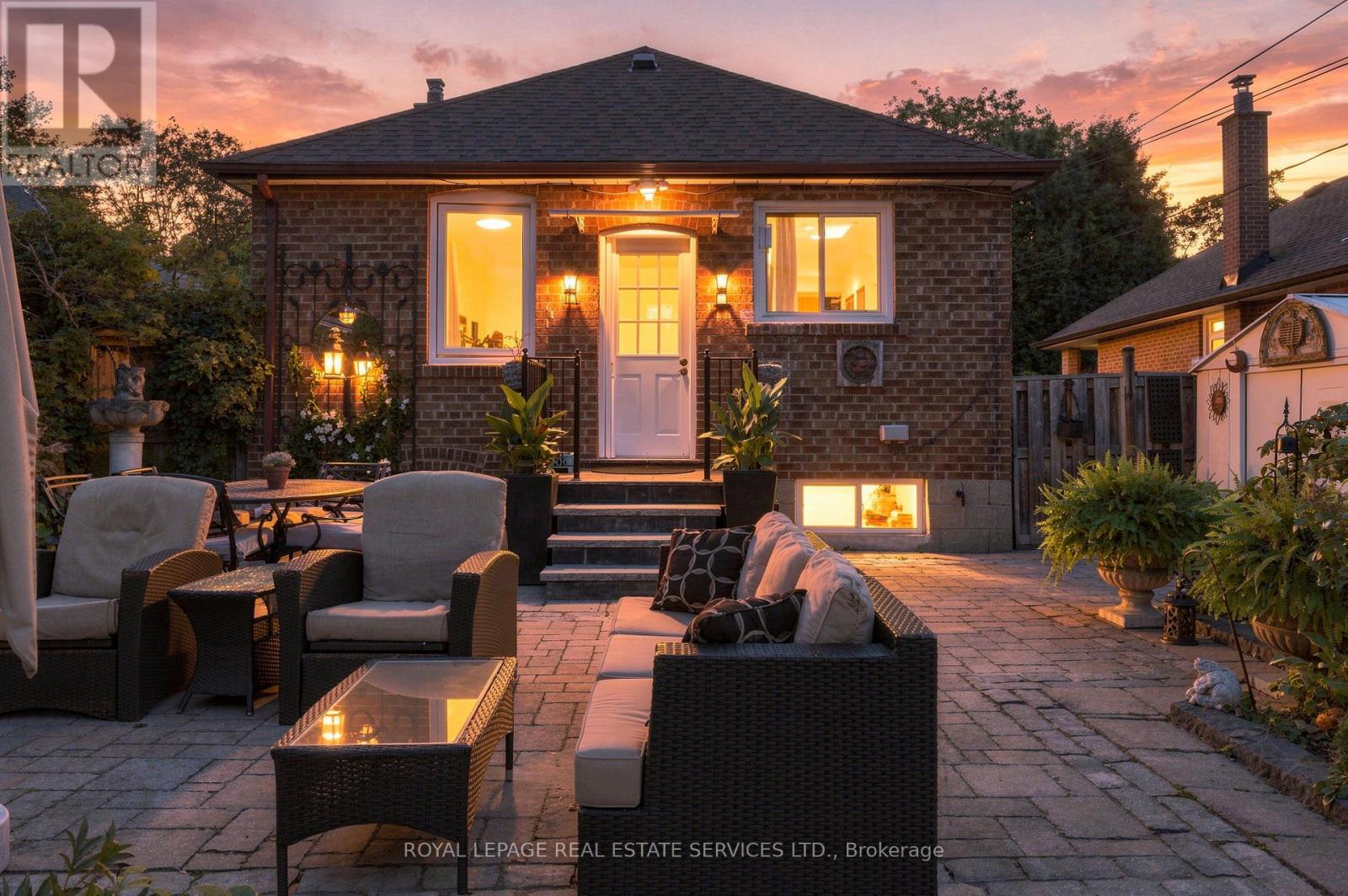 89 YORKVIEW DRIVE, toronto (stonegate-queensway), Ontario