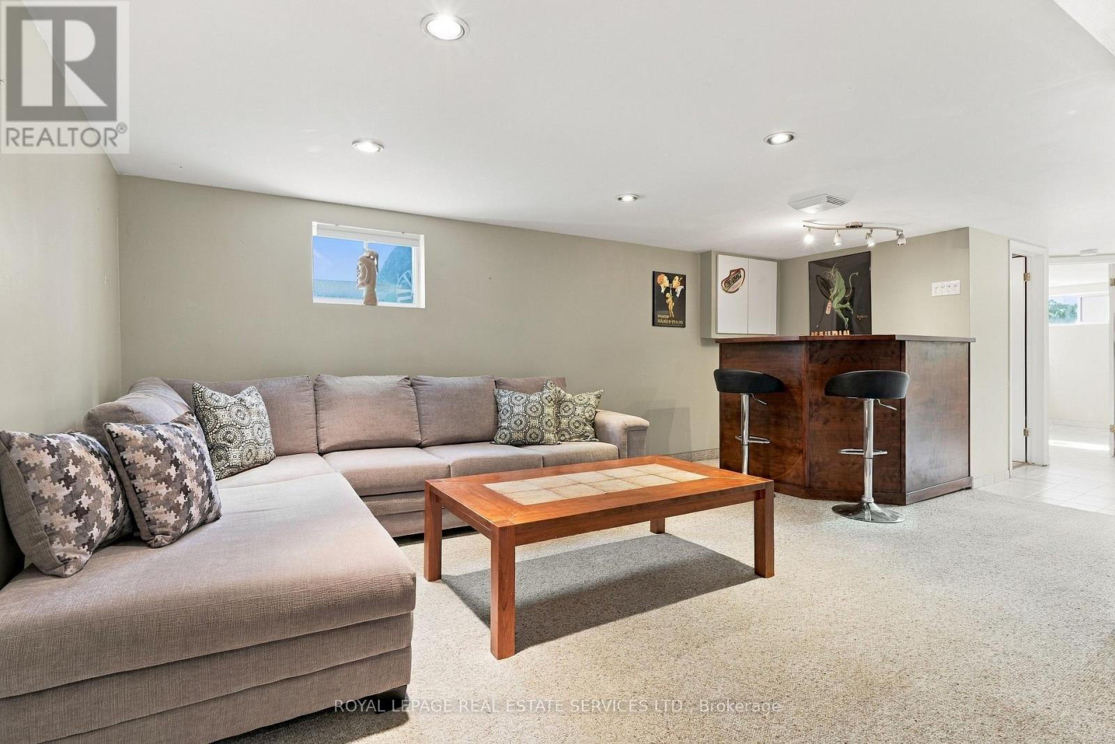 89 Yorkview Drive, Toronto (Stonegate-Queensway), Ontario  M8Z 2G3 - Photo 14 - W14031484