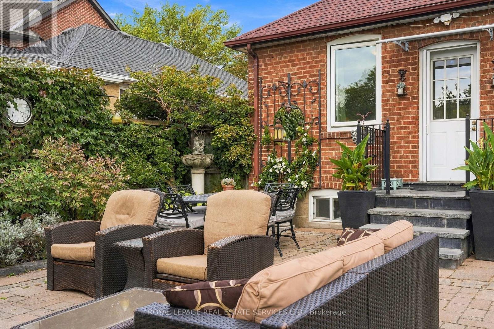 89 Yorkview Drive, Toronto (Stonegate-Queensway), Ontario  M8Z 2G3 - Photo 17 - W14031484