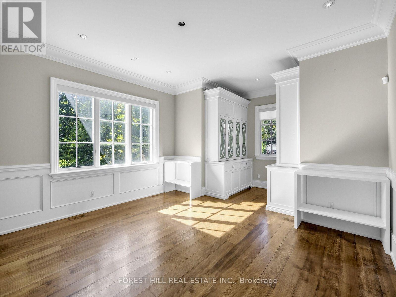 302 Pinehurst Drive W, Oakville (Fd Ford), Ontario  L6J 4X3 - Photo 15 - W14031550