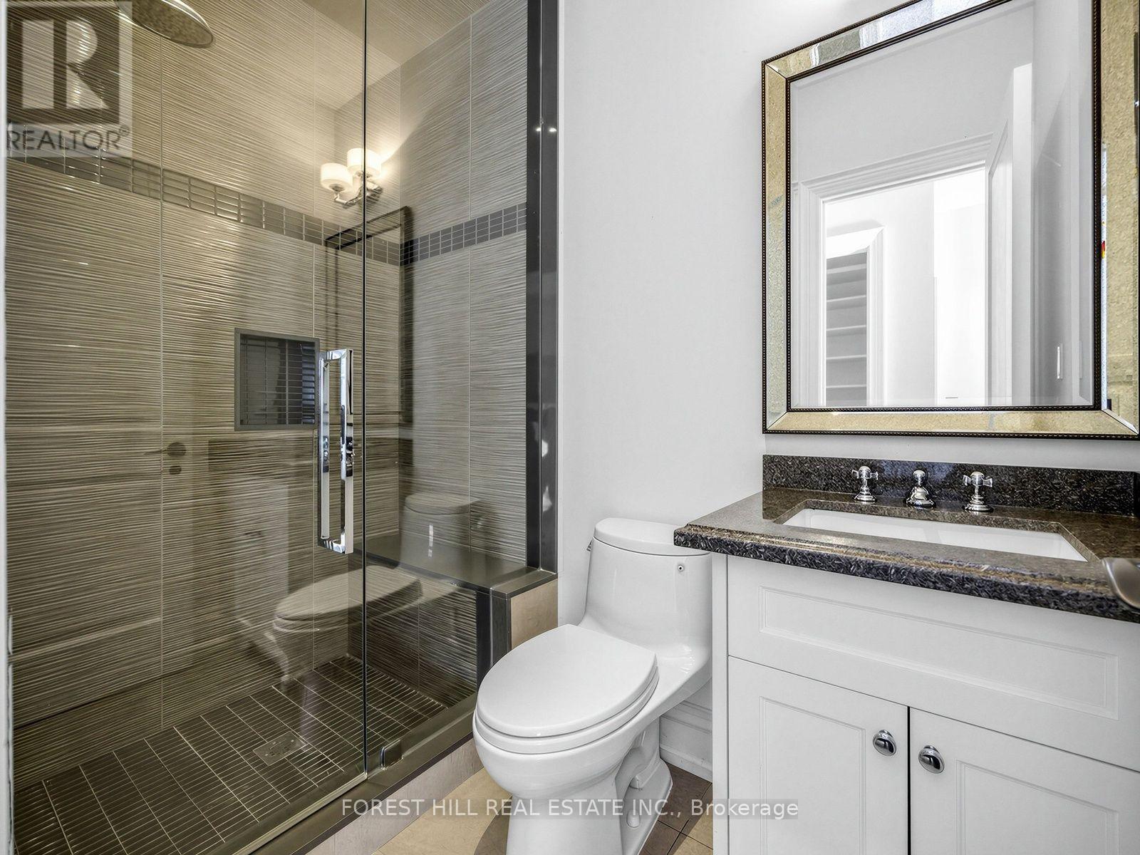 302 Pinehurst Drive W, Oakville (Fd Ford), Ontario  L6J 4X3 - Photo 31 - W14031550