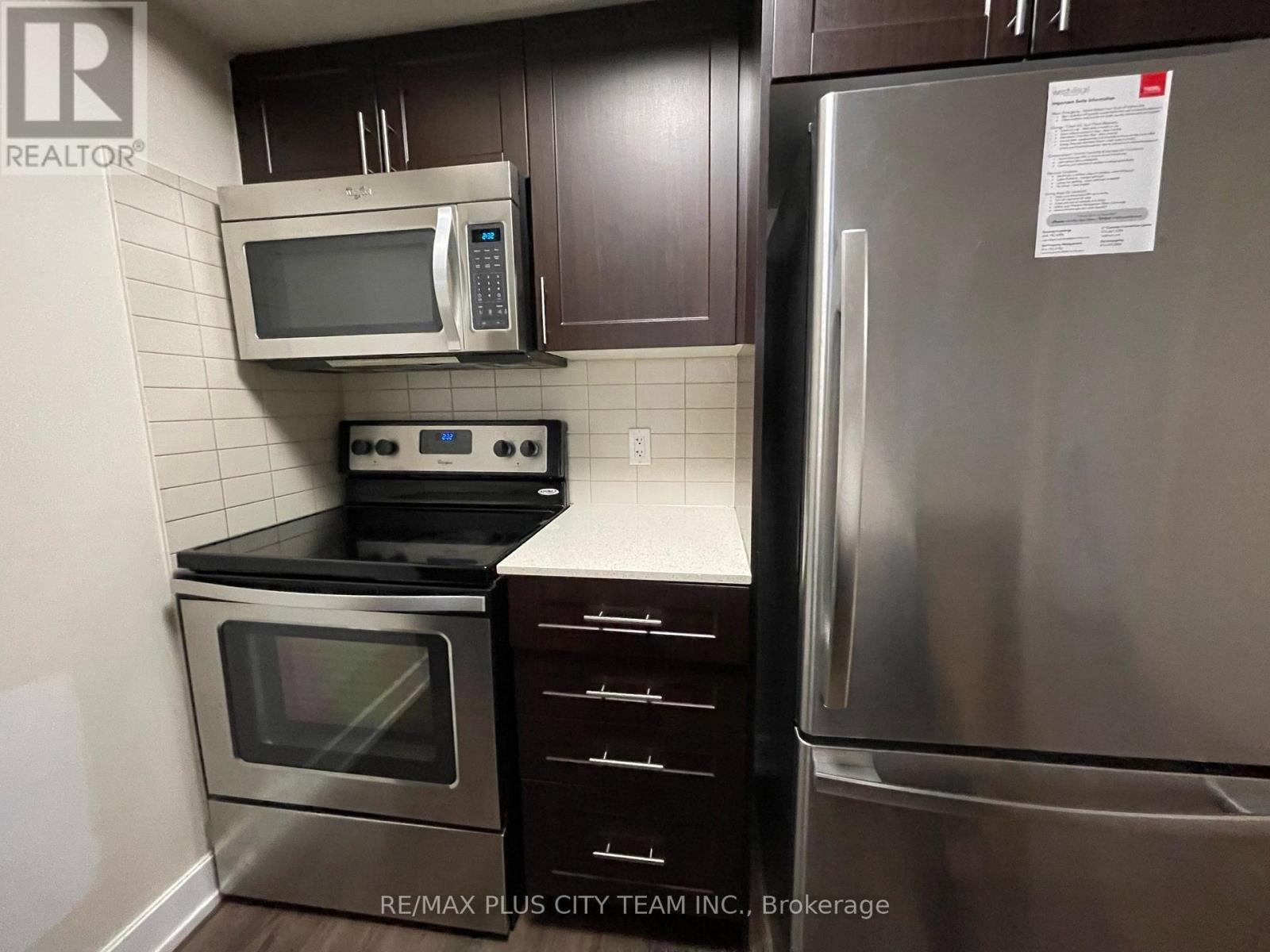 1521 - 2 Eva Road, Toronto (Etobicoke West Mall), Ontario  M9C 0A9 - Photo 11 - W14031556