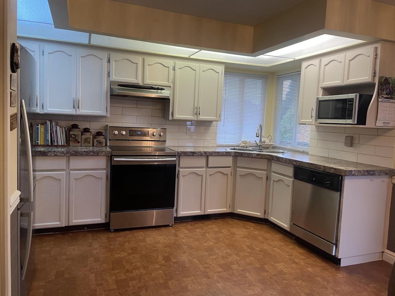 8092 Forbes Street, Mission, British Columbia  V2V 6L6 - Photo 12 - R3174828