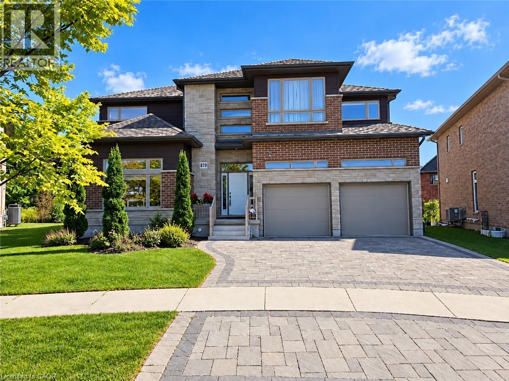 819 SUNDROPS Court, Waterloo, Ontario