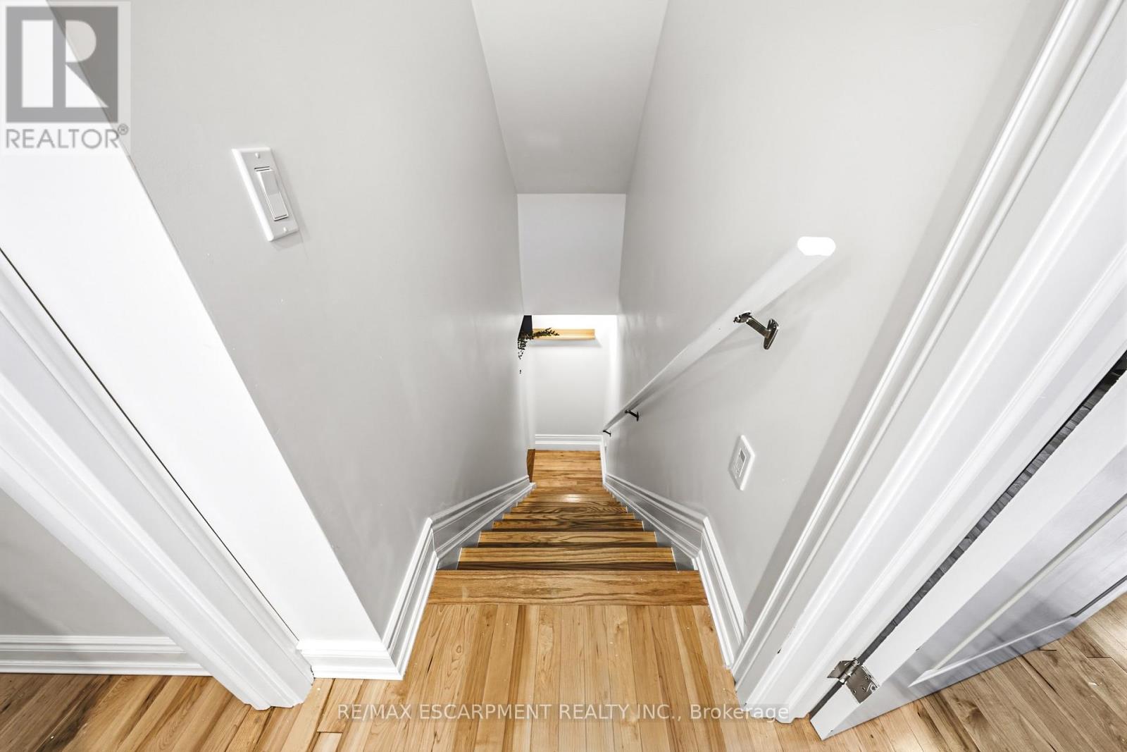 255 Weir Street N, Hamilton, Ontario  L8H 5G2 - Photo 19 - X14031518