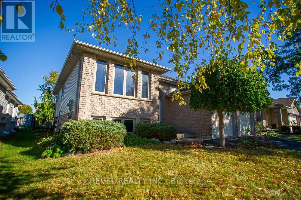 16 Bradbury Crescent, Brant (Paris), Ontario  N3L 4E1 - Photo 3 - X14031638