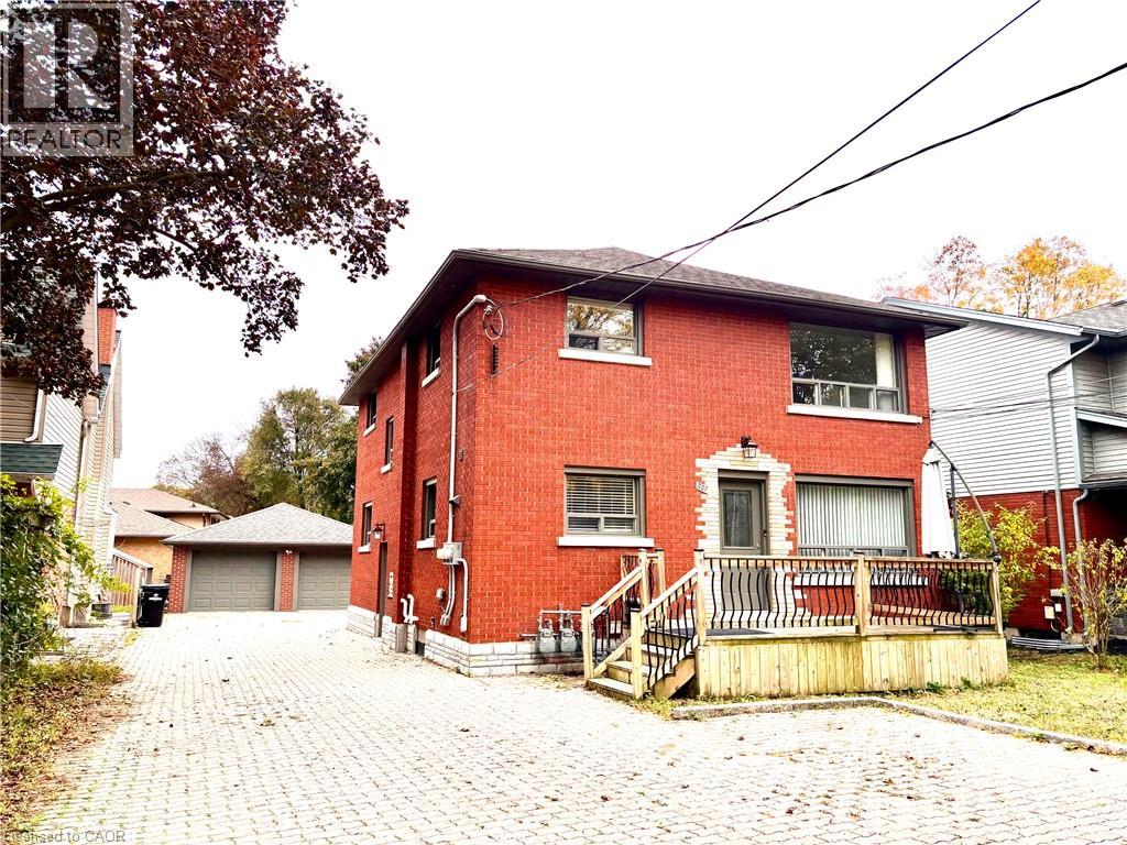 207 SHELDON Avenue N, Kitchener, Ontario