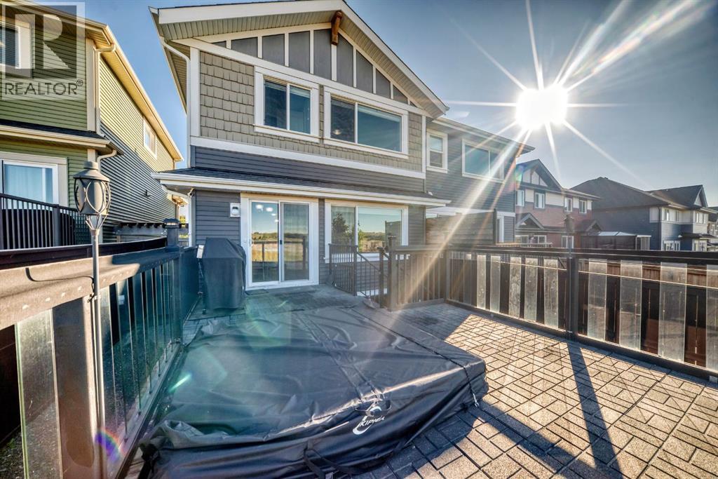 387 Sunrise View, Cochrane, Alberta  T4C 0V3 - Photo 18 - A2348185