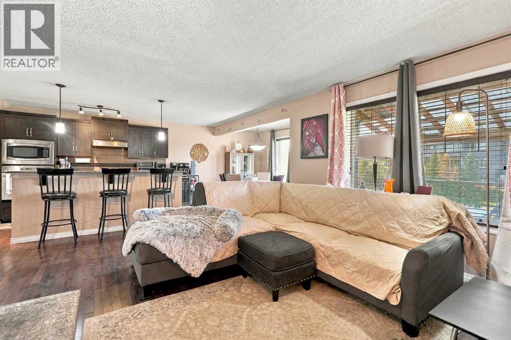 81 Walden Rise SE, Calgary, Alberta  T2X 0N4 - Photo 11 - A2349809