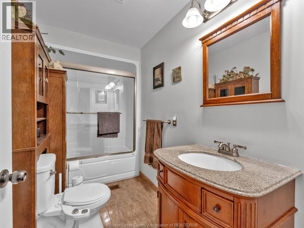 40 Westmoreland, Leamington, Ontario  N8H 3P3 - Photo 12 - 26025232