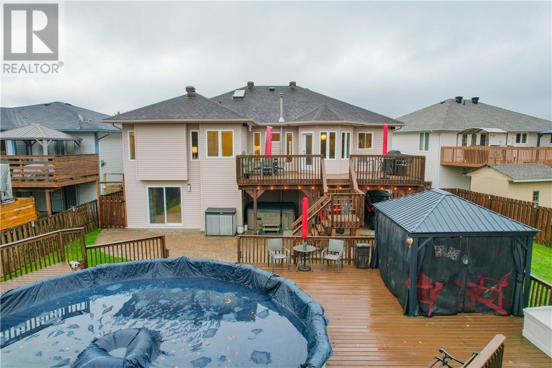 187 Ravina Avenue, Garson, Ontario  P3L 1B8 - Photo 4 - 2130884