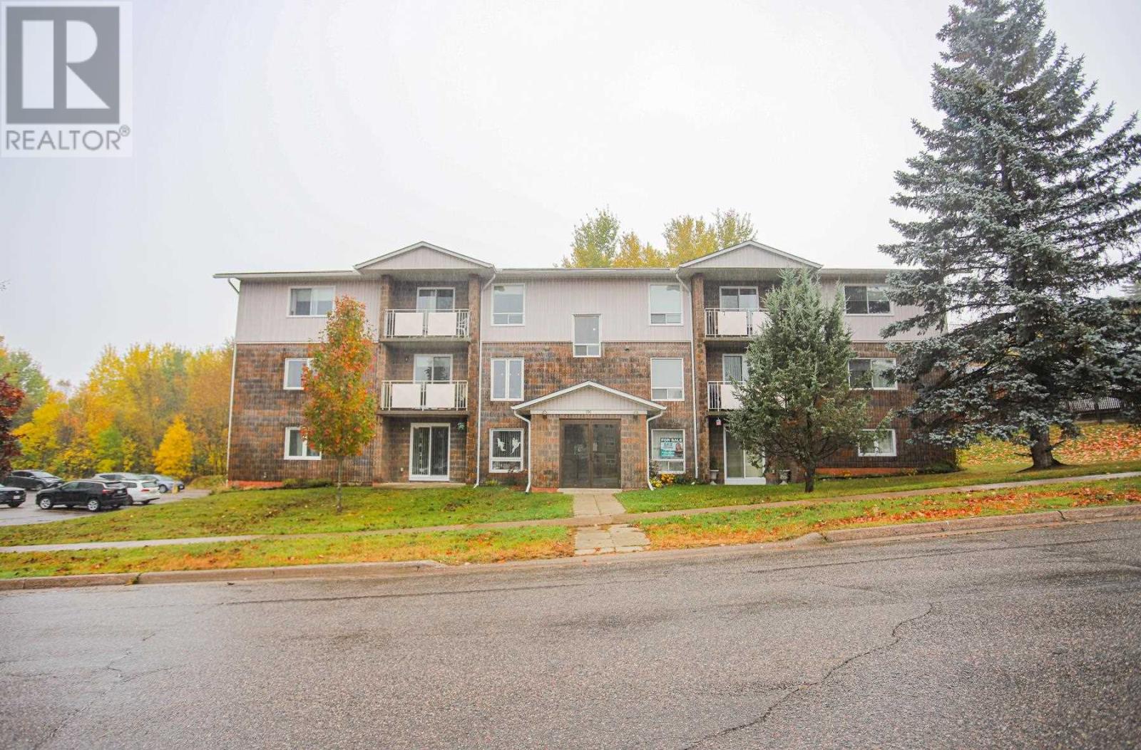 206 Breton Rd # 7, Sault Ste. Marie, Ontario P6B 1B1 - Photo 1 - SM262873