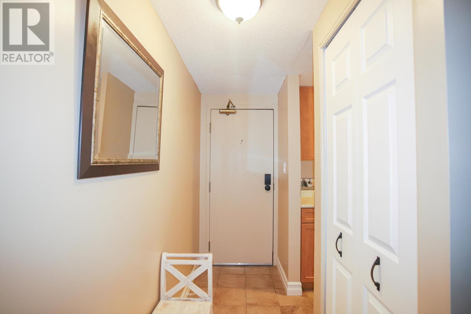 206 Breton Rd # 7, Sault Ste. Marie, Ontario P6B 1B1 - Photo 2 - SM262873