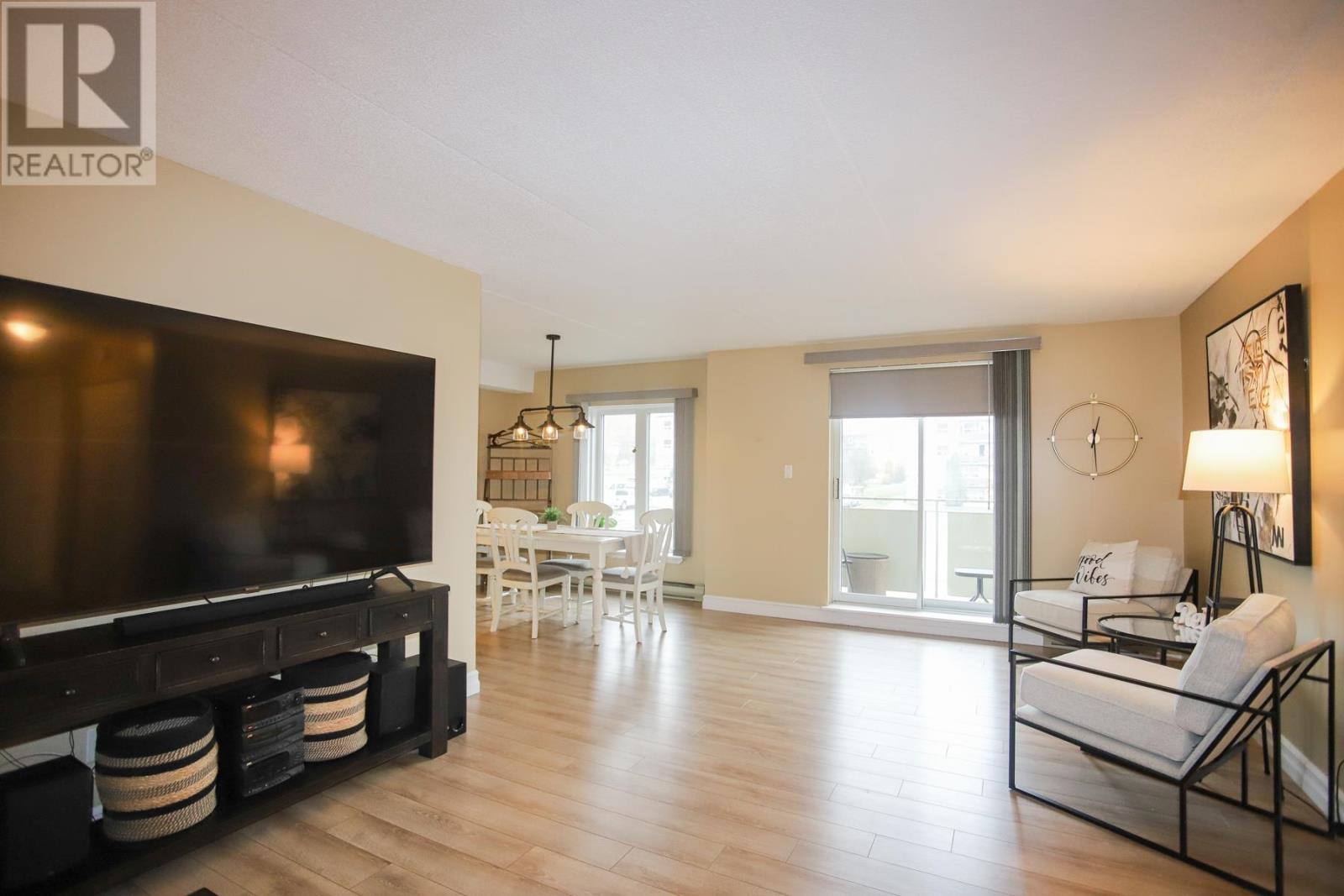 206 Breton Rd # 7, Sault Ste. Marie, Ontario P6B 1B1 - Photo 4 - SM262873