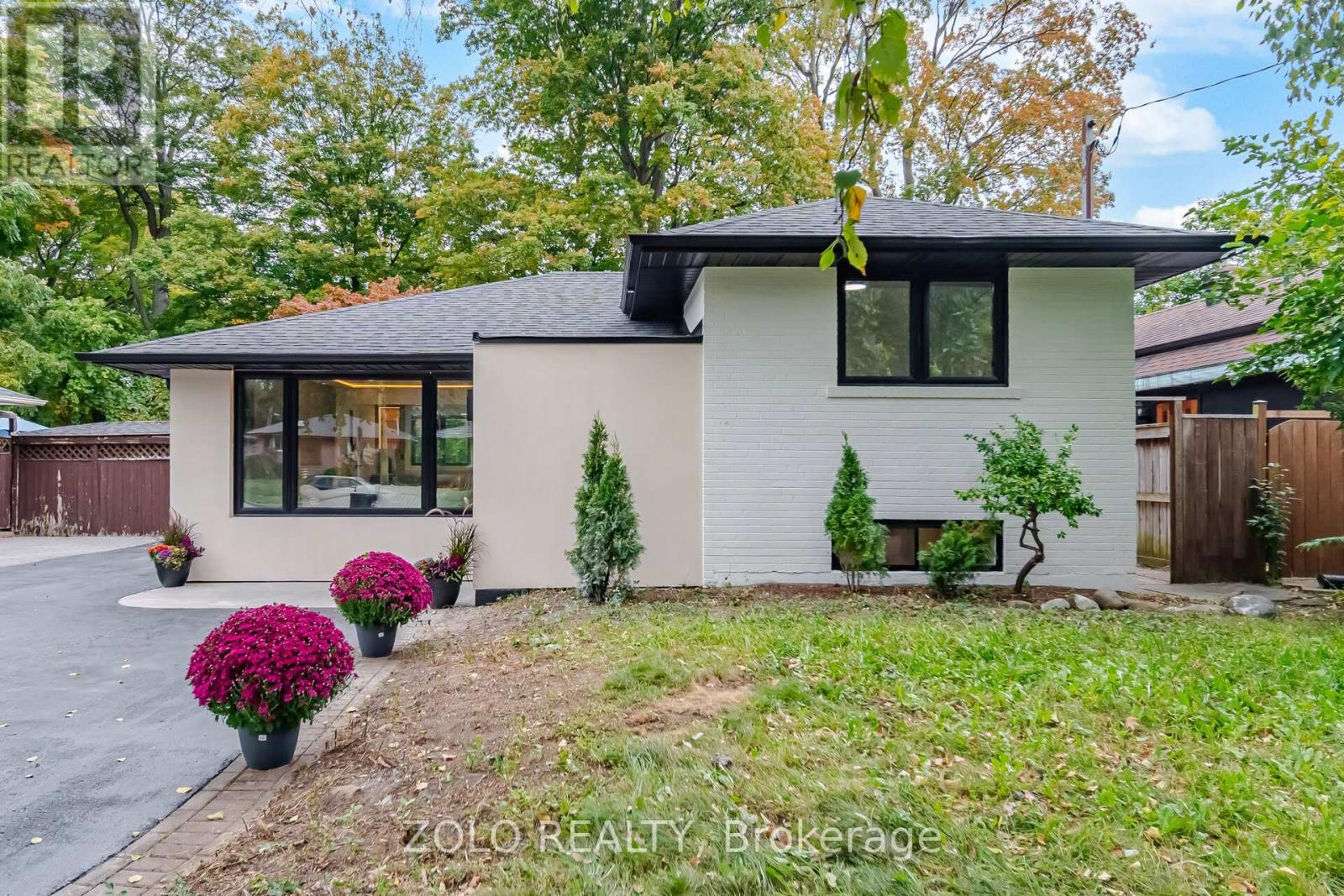 53 Morning Dew Road, Toronto, Ontario  M1E 3X2 - Photo 1 - E13857586