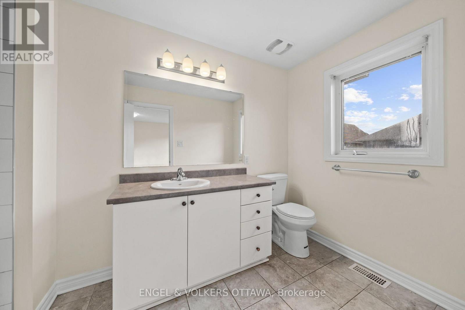 561 Petrichor Crescent, Ottawa, Ontario  K4A 0Y4 - Photo 9 - X14031332