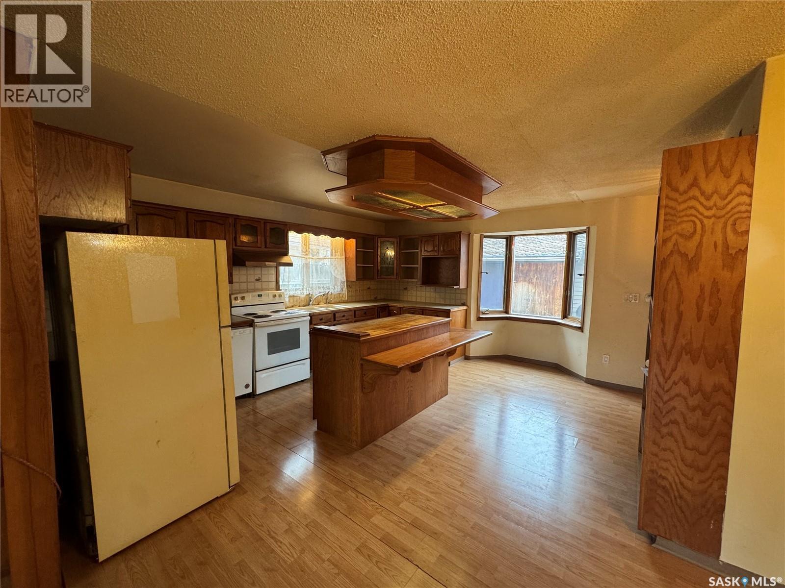1571 Athol Street, Regina, Saskatchewan  S4T 3C9 - Photo 10 - SK051054