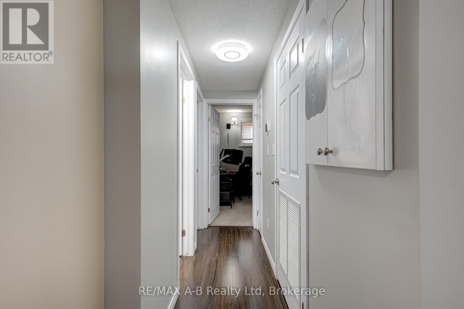 H - 242 Rachel Crescent, Kitchener, Ontario  N2R 0E1 - Photo 17 - X13858694