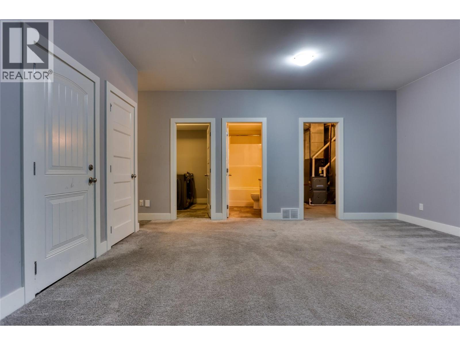 313 Lakeview Street Unit# 1