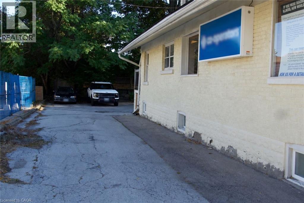 460 Plains Road E, Burlington, Ontario  L7T 2E1 - Photo 19 - 40869894