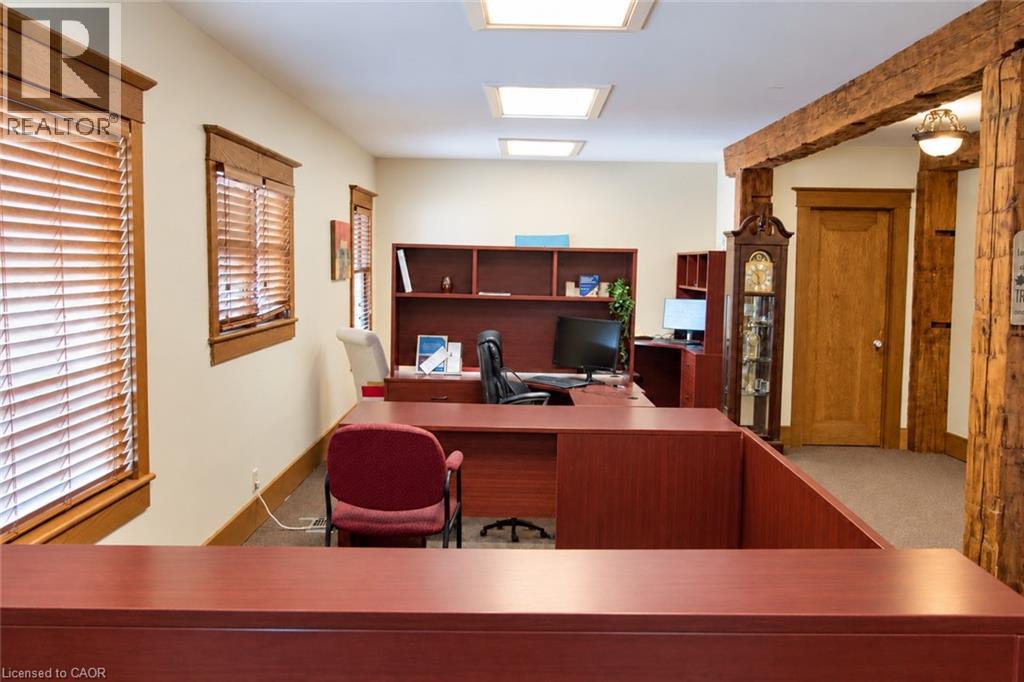 460 Plains Road E, Burlington, Ontario  L7T 2E1 - Photo 6 - 40869894