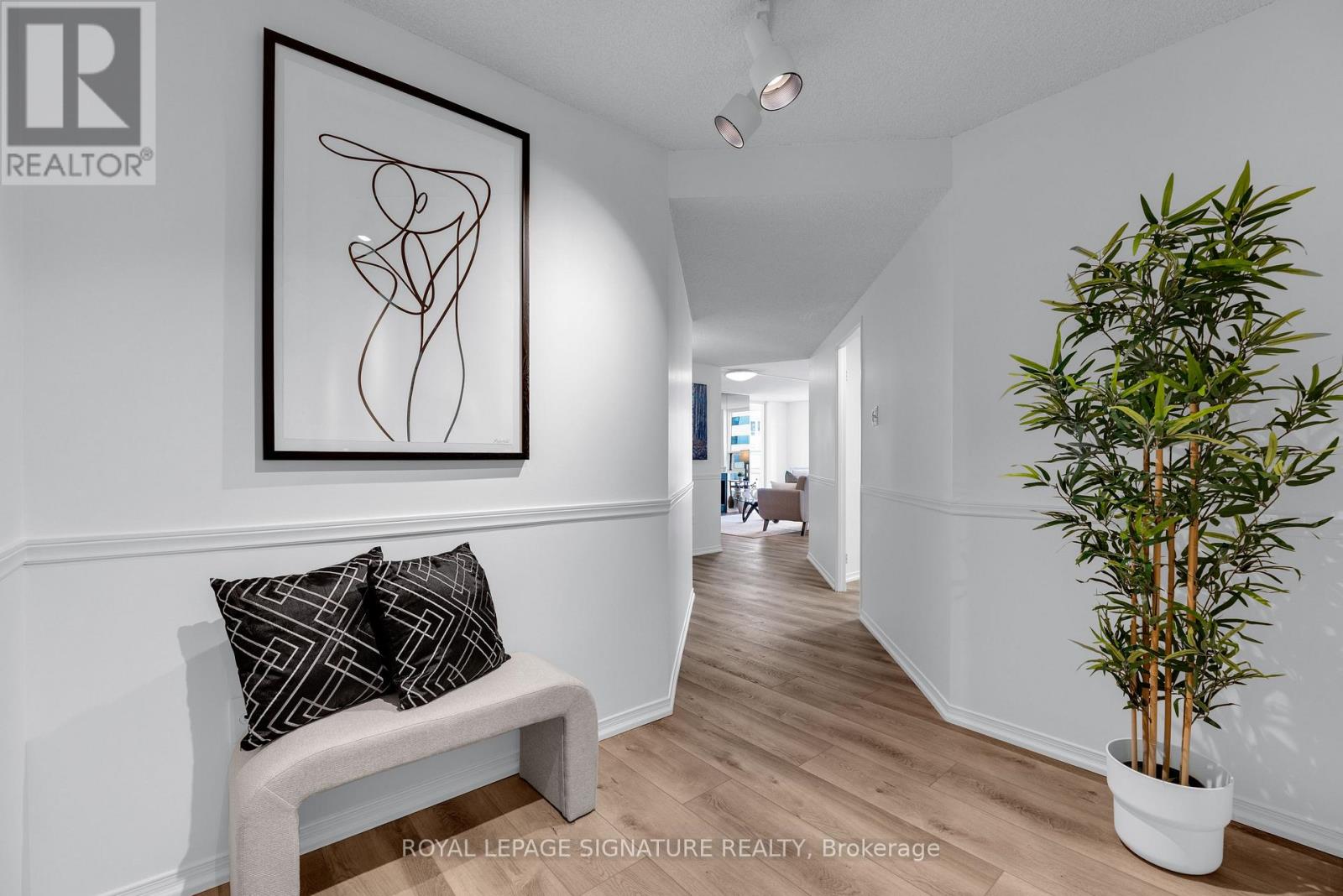 1903 - 131 Beecroft Road, Toronto, Ontario  M2N 6G9 - Photo 2 - C14031664