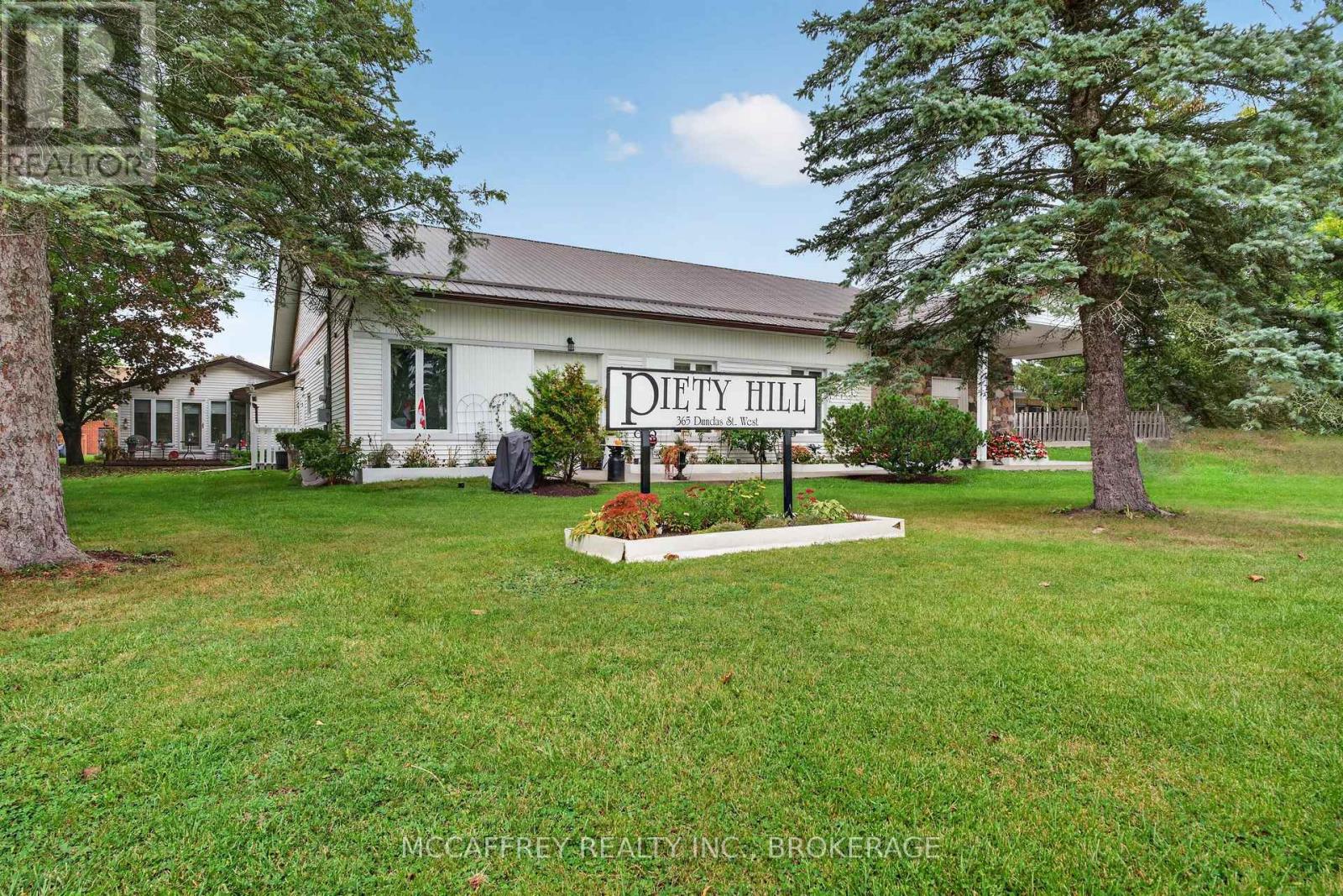 365 Dundas Street W, Greater Napanee, Ontario  K7R 2B5 - Photo 2 - X14031694